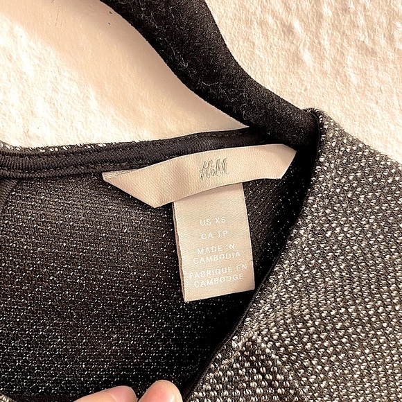 Elegant H&M Dress - Picture 7 of 8